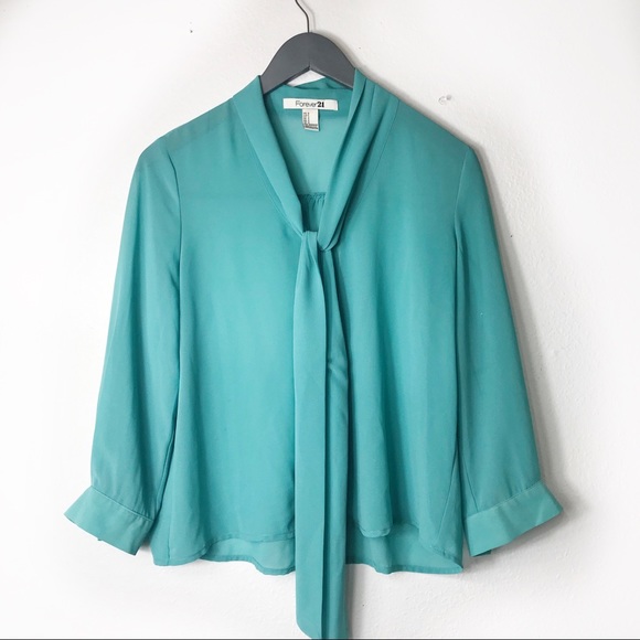 Forever 21 Turquoise Sheer Long Sleeve - Picture 1 of 4